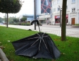Relax - Michalovčanov naštvali nekvalitné dáždniky    - P1210959.JPG