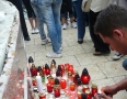Šport - Demitru si uctili aj Michalovčania. Na námestí zapaľujú sviečky    - P1160870.JPG