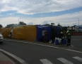 Krimi - V Michalovciach sa prevrátil kamión na kruhovom objazde !!! - P1240856.JPG