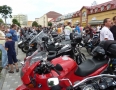 Relax - Tisícky motorkárov obsadili Michalovce a Šíravu  - P1000746.jpg