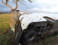 Krimi - DESIVÁ NEHODA: Autobus s cestujúcimi sa prevrátil a narazil do stromu - DSC_7834.JPG