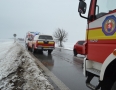 Krimi - DRÁMA PRED MICHALOVCAMI:  Autobus sa prevrátil do poľa. Hlásia aj zranených   - DSC_6164.JPG