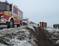 Krimi - DRÁMA PRED MICHALOVCAMI:  Autobus sa prevrátil do poľa. Hlásia aj zranených   - DSC_6168.JPG