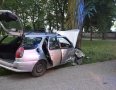 Krimi - MICHALOVCE: Vodič, ktorý narazil do stromu bol opitý. Nafúkal 2,1 promile - DSC_0204.jpg