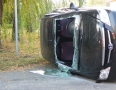 Krimi - NEHODA: Michalovčanky vytiahli z auta cez čelné okno - P1170992.JPG