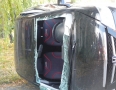 Krimi - NEHODA: Michalovčanky vytiahli z auta cez čelné okno - P1170993.JPG