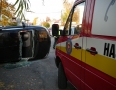 Krimi - NEHODA: Michalovčanky vytiahli z auta cez čelné okno - P1180007.JPG