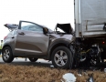 Krimi - NEHODA PRI MICHALOVCIACH: Vážna zrážka kamióna s osobným autom - 1.jpg