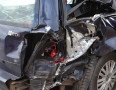 Krimi - NEHODA PRI MICHALOVCIACH: Vážna zrážka kamióna s osobným autom - 16.jpg
