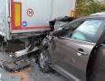 Krimi - NEHODA PRI MICHALOVCIACH: Vážna zrážka kamióna s osobným autom - 5.jpg