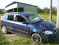Krimi - NEHODA: Auto vrazilo do autobusovej zastávky - P1270075.JPG