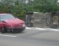 Krimi - DESIVÁ NEHODA PRED MICHALOVCAMI: Auto zostalo po zrážke prevrátené na ceste - P1280629.JPG