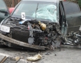 Krimi - NEHODA V MICHALOVCIACH !!! Vodič vletel s autom pod nákladiak - P1270314.JPG