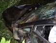 Krimi - BRUTÁLNA NEHODA: Vodič narazil do stromu. Auto sa viackrát prevrátilo - DSC_1710.jpg
