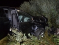 Krimi - BRUTÁLNA NEHODA: Vodič narazil do stromu. Auto sa viackrát prevrátilo - DSC_1715.jpg