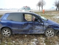 Krimi - NEHODA: Auto po zrážke s dodávkou odhodilo do poľa - P1230015.JPG