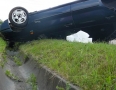 Krimi - Desivá nehoda pri Michalovciach: Vodič skončil s autom na streche - P1260449.JPG