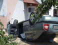 Krimi - DESIVÁ NEHODA PRI MICHALOVCIACH: Auto vyletelo z cesty a vrazilo do domu   - DSC_0185.jpg