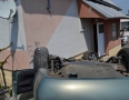 Krimi - DESIVÁ NEHODA PRI MICHALOVCIACH: Auto vyletelo z cesty a vrazilo do domu   - DSC_0217.jpg