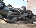 Krimi - DESIVÁ NEHODA PRI MICHALOVCIACH: Auto vyletelo z cesty a vrazilo do domu   - DSC_0223.jpg