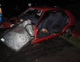 Krimi - NEHODA:  Po zrážke felície s džípom traja zranení - 17.JPG