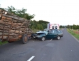 Krimi - NEHODA NA ŠÍRAVE: Auto vrazilo do traktora s drevom - DSC_3605.jpg