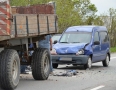 Krimi - VÁŽNA NEHODA PRED MICHALOVCAMI: Zrážka traktora a dvoch áut - DSC_8186.JPG