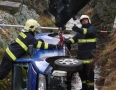 Krimi - NEHODA:  Vodička s dcérkou vleteli autom do potoka - P1180254.JPG