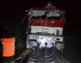 Krimi - NEHODA PRI MICHALOVCIACH: Vážna zrážka vlaku s nákladiakom!!! - 26.jpg