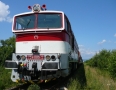Krimi - NEHODA PRI MICHALOVCIACH: Zrážka vlaku s osobným autom - P1240433.JPG
