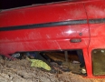 Krimi - DESIVÁ NEHODA PRI MICHALOVCIACH: Bratia skončili s autom na streche - 4.jpg