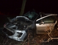 Krimi - Desivá nehoda pred Michalovcami: Vodič vrazil do stromu - 14.jpg