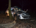Krimi - Desivá nehoda pred Michalovcami: Vodič vrazil do stromu - 23.jpg