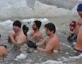 Relax - MICHALOVCE: Pozrite si fotky otužilcov v ľadovom Laborci  - DSC_5886.JPG
