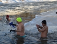Relax - V ľadovom Laborci plávalo v Michalovciach 45 otužilcov. Pozrite si fotky - DSC_5353.JPG
