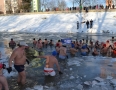 Relax - V ľadovom Laborci plávalo v Michalovciach 45 otužilcov. Pozrite si fotky - DSC_5375.JPG