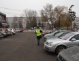 Samospráva - MICHALOVCE: Muži v zelených vestách si posvietili na mestské parkoviská - DSC_6419.JPG