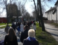 Cirkev - MICHALOVCE: V pašiovom sprievode kráčali stovky veriacich - P1290101.JPG