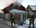 Krimi - POŽIAR NA ŠÍRAVE:  Plamene úplne zničili rekreačnú chatu - P1270430.JPG