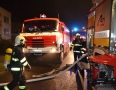 Krimi - POŽIAR: Dom v plameňoch. Zasahovali 4 hasičské autá - 40.jpg