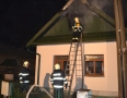 Krimi - POŽIAR: Dom v plameňoch. Zasahovali 4 hasičské autá - 41.jpg