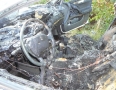 Krimi - Pri Michalovciach zhorelo auto. Horieť začalo počas jazdy - P1270221.JPG