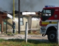 Krimi - Požiar pri Michalovciach: Oheň likvidujú michalovskí aj humenskí hasiči. - P1260462.JPG