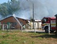 Krimi - Požiar pri Michalovciach: Oheň likvidujú michalovskí aj humenskí hasiči. - P1260465.JPG