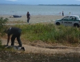 Krimi - ŠÍRAVA: Na pláži objavili telo mŕtveho muža    - P1240909.JPG