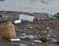 Zaujimavosti - Šíravu opäť zaplavili tony odpadu. Pozrite si fotky z vodnej nádrže - 40.JPG