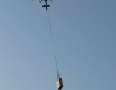 Zaujimavosti - V Michalovciach lietala helikoptéra z bytovky na bytovku - P1170814.JPG