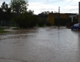 Vašim objektívom - V Michalovciach zaplavilo ulice. Stromy padali aj na autá ! Pozrite si fotky - DSC_8705.jpg