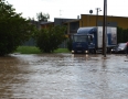 Vašim objektívom - V Michalovciach zaplavilo ulice. Stromy padali aj na autá ! Pozrite si fotky - DSC_8711.jpg