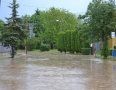 Vašim objektívom - V Michalovciach zaplavilo ulice. Stromy padali aj na autá ! Pozrite si fotky - DSC_8713.jpg